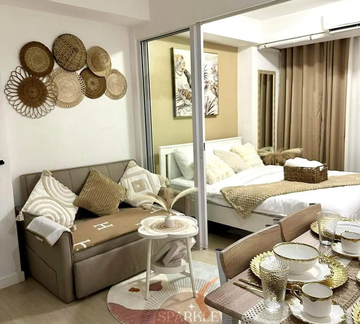 Resort Sparkle Luxury Suites Taguig