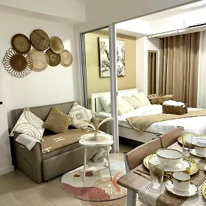 Resort Azure Club