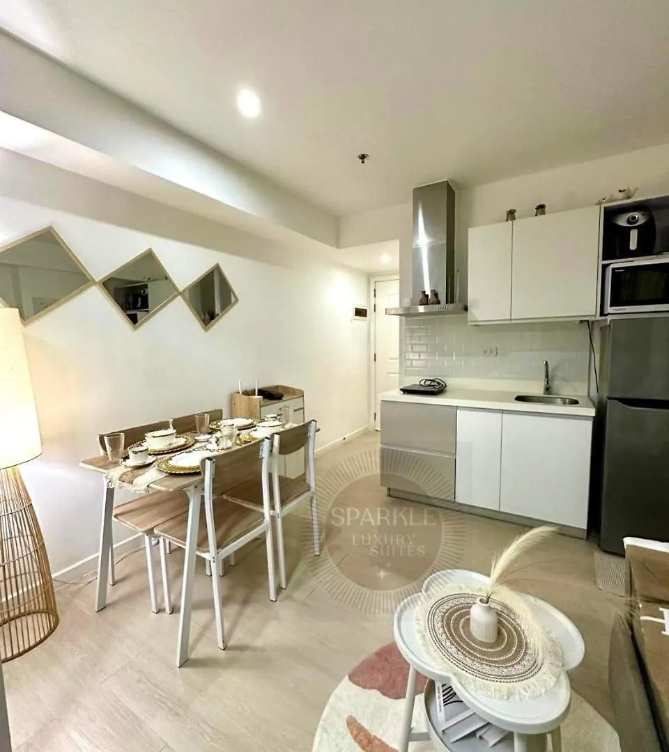 Sparkle Luxury Suites Taguig